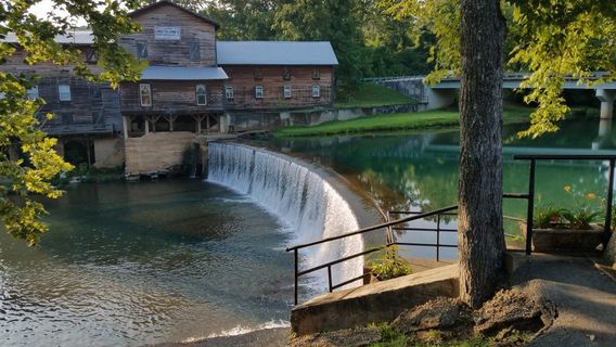 Loretta Lynn's Ranch - Event Venue, Campgrounds, Tourism Destination