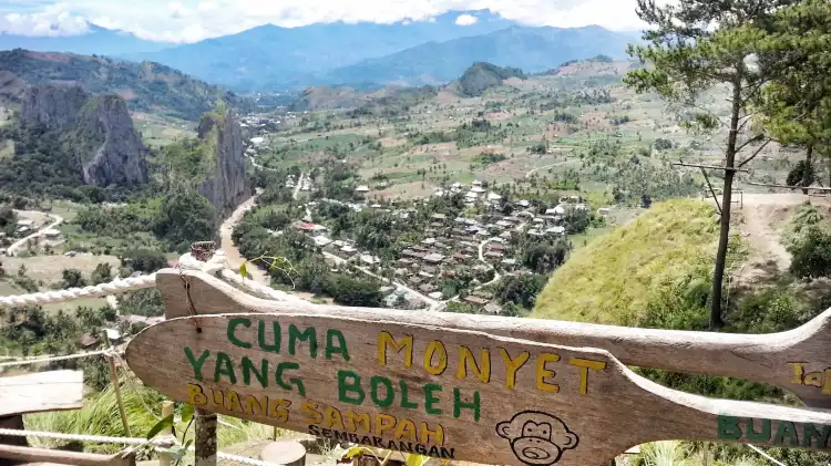 Hotels in Enrekang