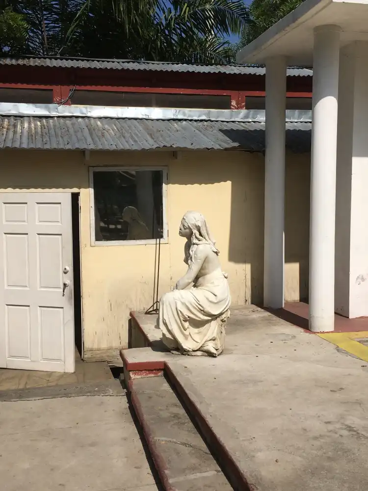 Hotel dekat The Bureau of Ethnology