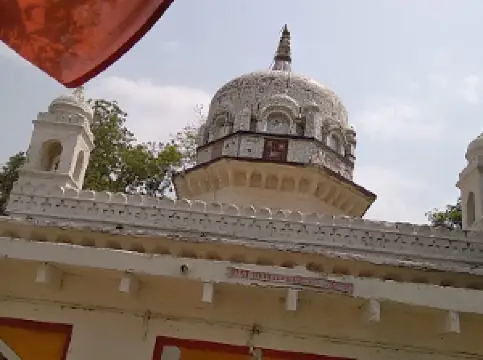 Dhanusdhari Mandir Madiyado