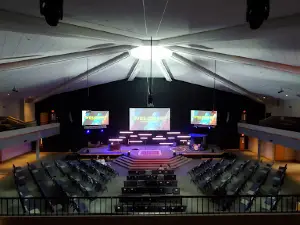Summit Church, AG
