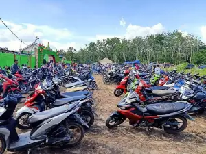 WATERBOOM AMRI RALES GELUMBANG