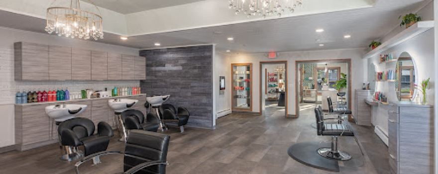 Salon & Spa on Railroad