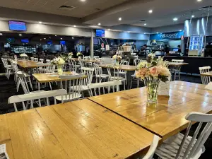 Mollymook Beach Bowling & Recreation Club