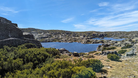 Lagoa escondida