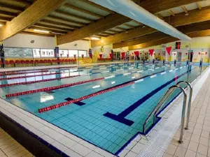 Kryta pływalnia MGOSiR w Dąbrowie Tarnowskiej