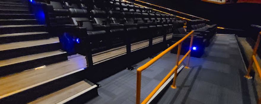 Hollywood 10 Cinema