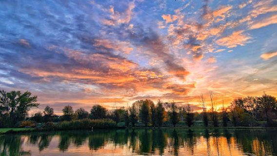 WARALI LAKE ~ Picnic and Fishing