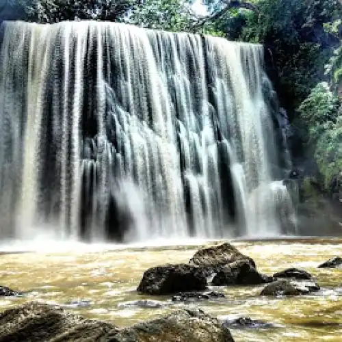 Waterfall El Encanto