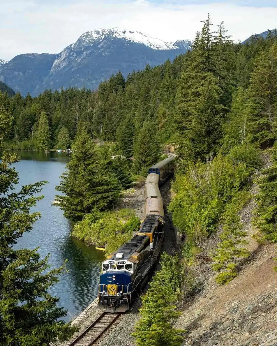 4_รถไฟร็อคกี้ เมาท์เทนเนียร์