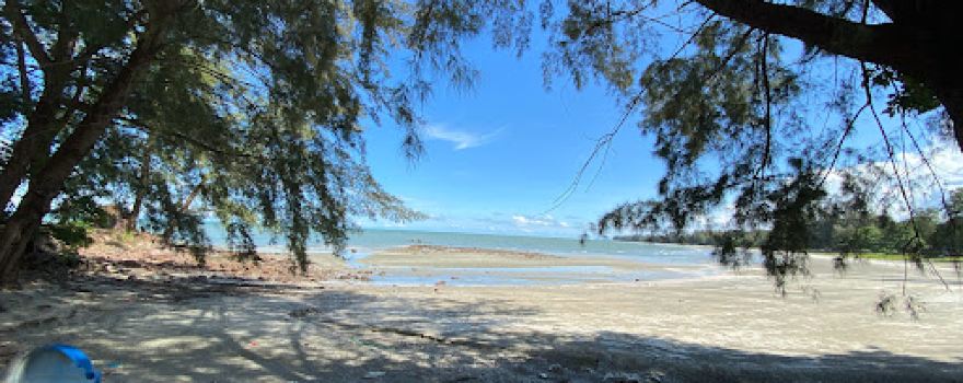 Tunjuk Laut Beach Resort