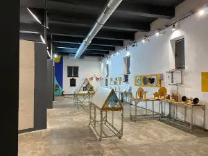 Fabrica de știință