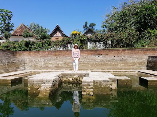 Simbatan Temple