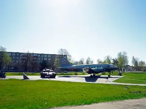 Samolot-Pamyatnik Partizanskomu Aerodromu