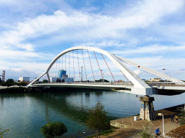 Puente de la Barqueta