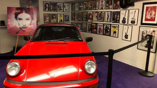Hotels near Selena Museum