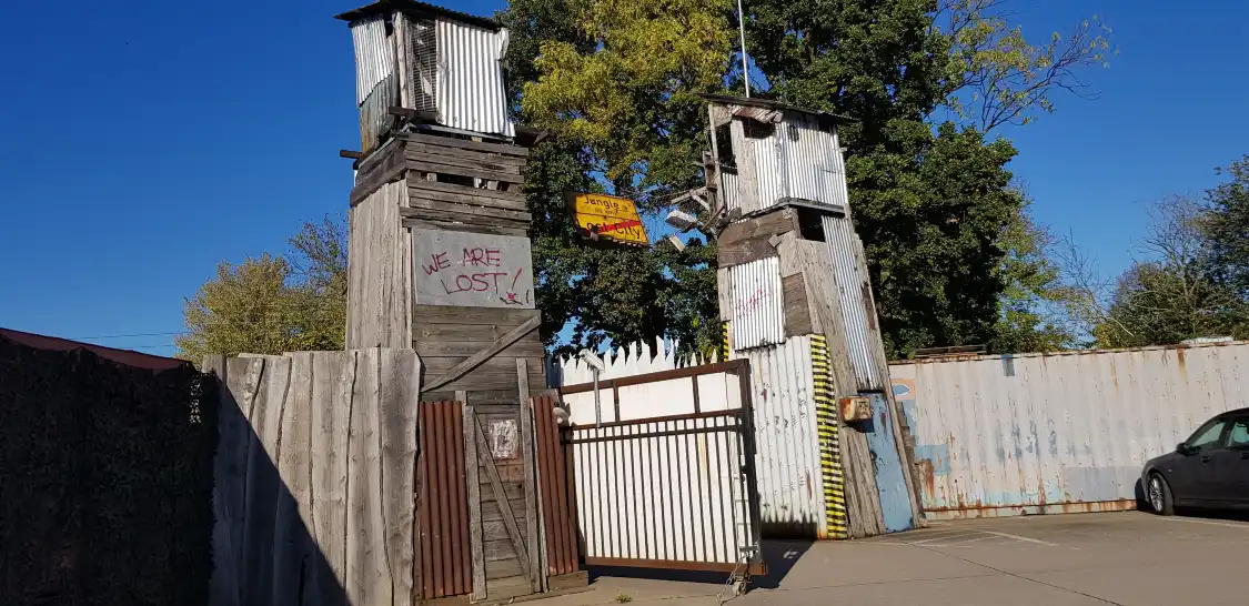 Hotels near playpaintball.de - Lost City
