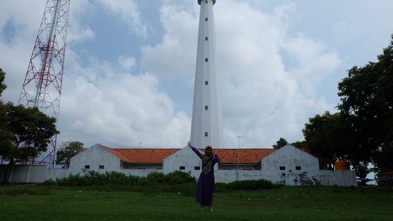 Bangkalan Lighthouse