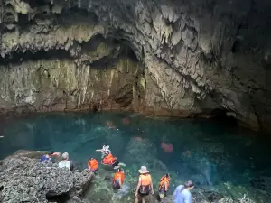Linao Cave and Lagoon
