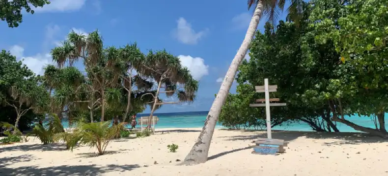 Hotel berhampiran Pantai Bikini
