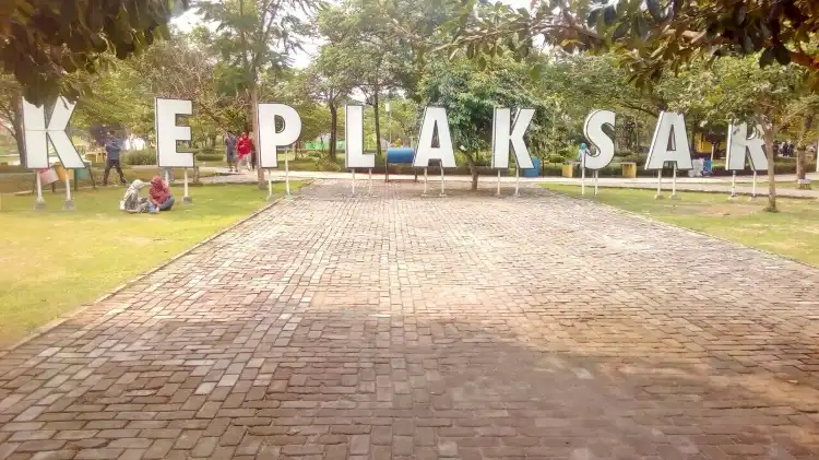 Hotels in Peterongan