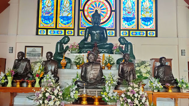 Wat Pa Thanasamo Bucha
