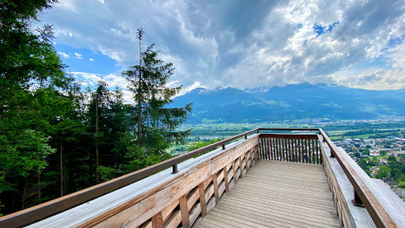 Viewing platform for the forest adventure path