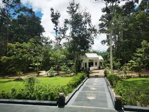 Luangpu Mun Bhuridatto Pagoda เจดีย์พิพิธภัณฑ์ หลวงปู่มั่น ภูริทัตโต