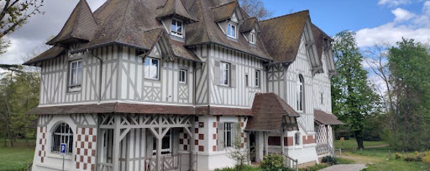 Les Buissons