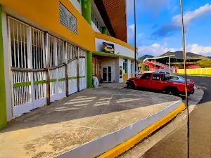 Coliseo Dolores "Toyita" Martínez