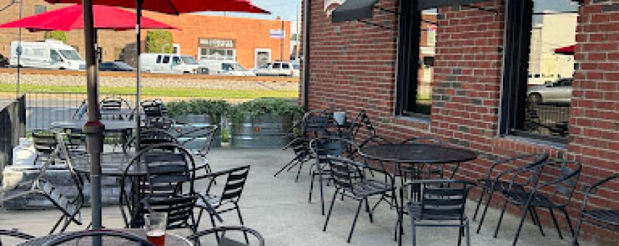 Fainting Goat Brewing Company - Benson