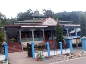 Masjid al-Ikhwan Torete