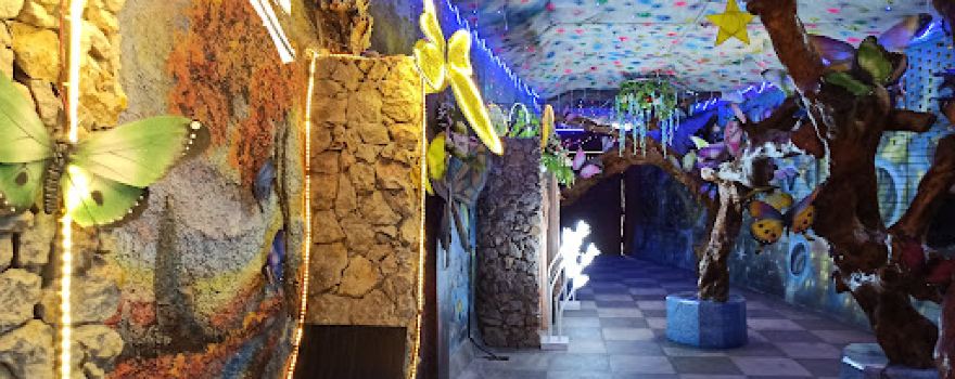 Ganesha sendang salju & resto