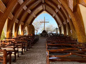 La Virgen Milagrosa Chapel