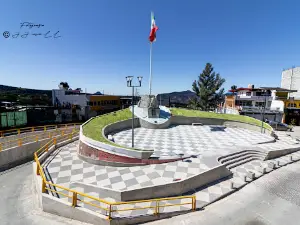 Monumento Del Aguila
