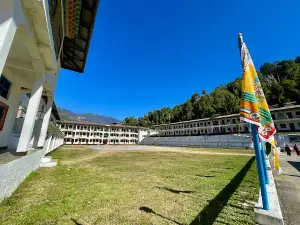 Rangjung Woesel Choling Dratshang