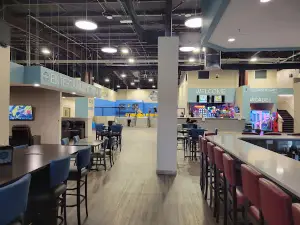 Crossroads Social House