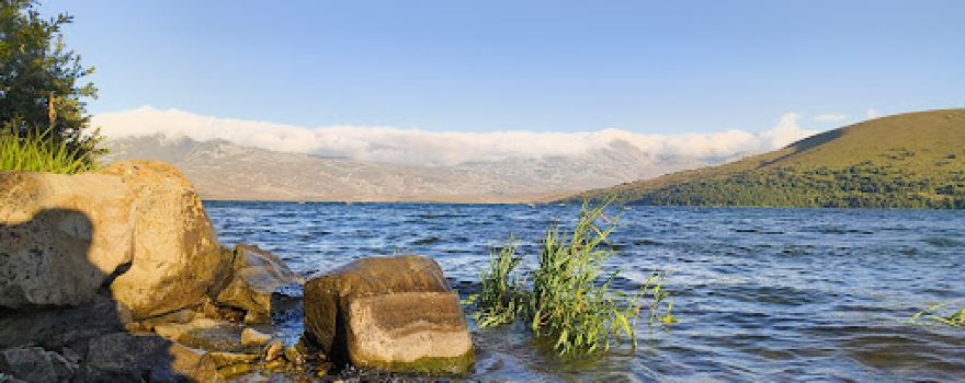 Tabatskuri Lake