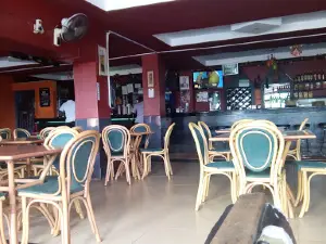 Drips Restaurant and Club