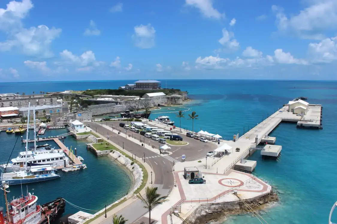 Hotels near Royal Naval Dockyard