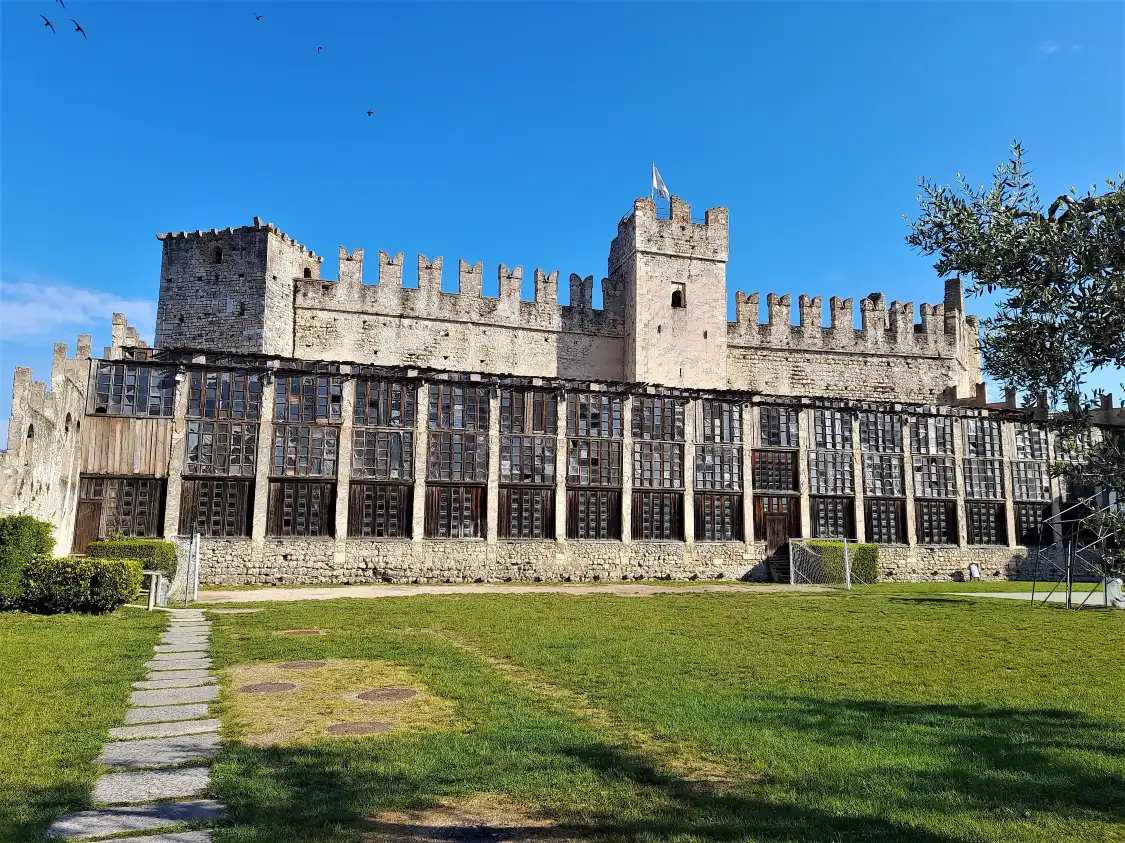 Hotel in zona Castello Scaligero