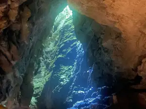 Cave Comblain
