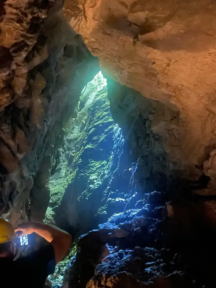 Hotels near Les Roches Grises