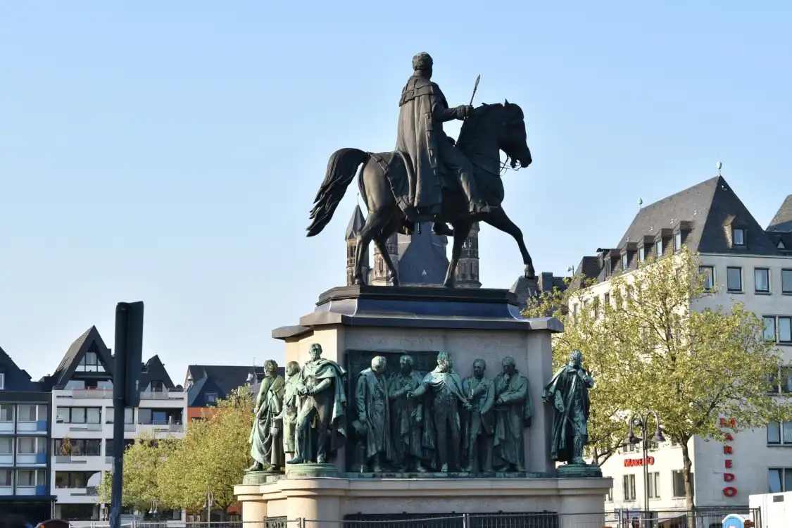 Hotels near Heumarkt