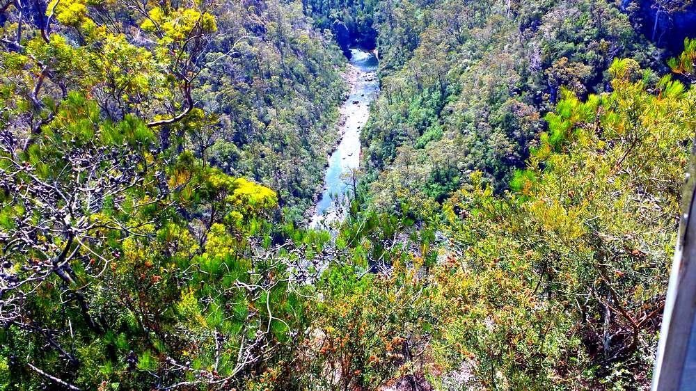 Alum Cliffs/ Tulampanga lookout