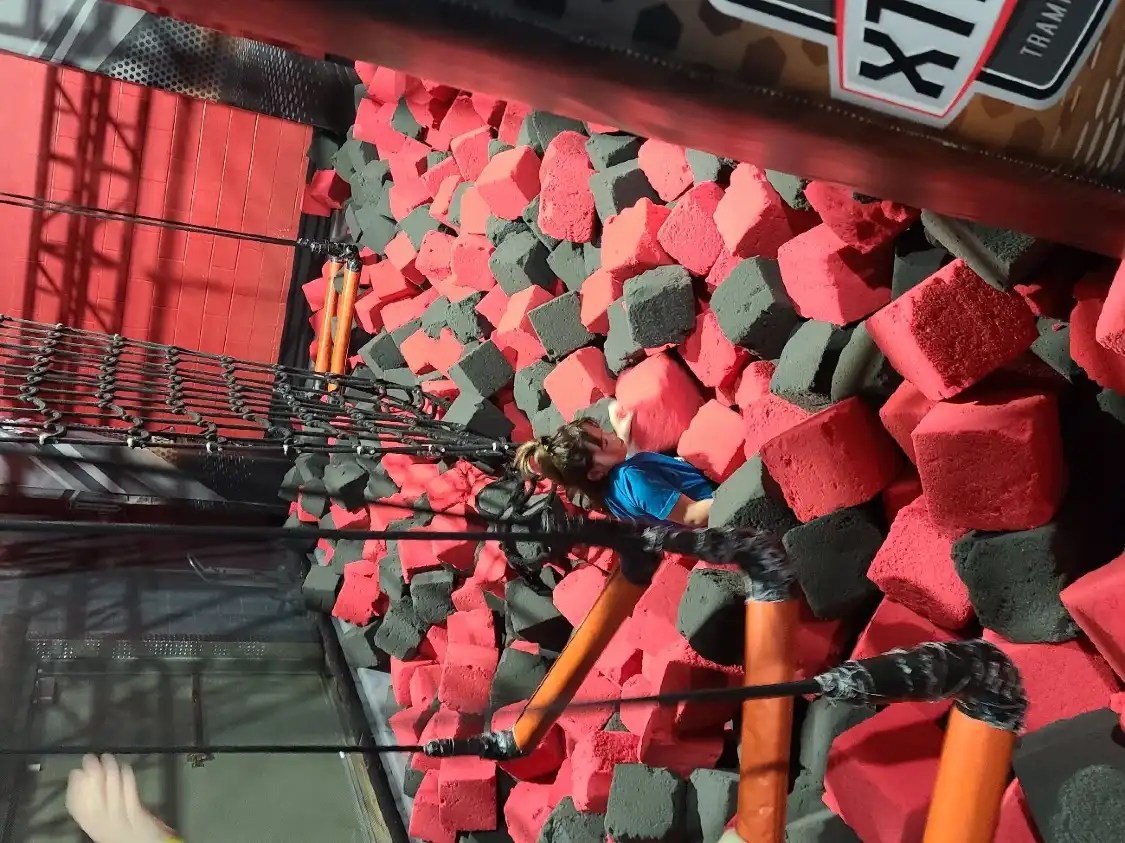 Hotels near Xtremenasium Trampoline Park