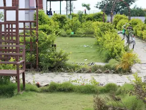 Maulapur Picnic Park