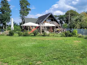 Seecamp am Oderbruch / Naturcampingplatz / Wohnwagenvermietung