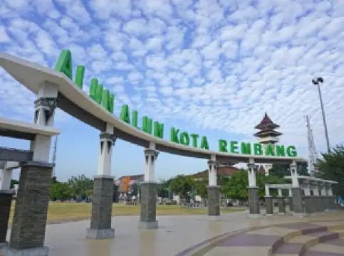 Alun-Alun Kota Rembang