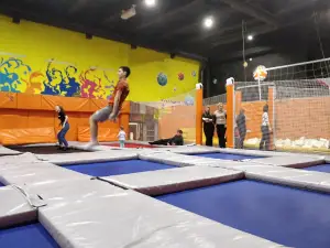 The atmosphere of "sports and entertainment center